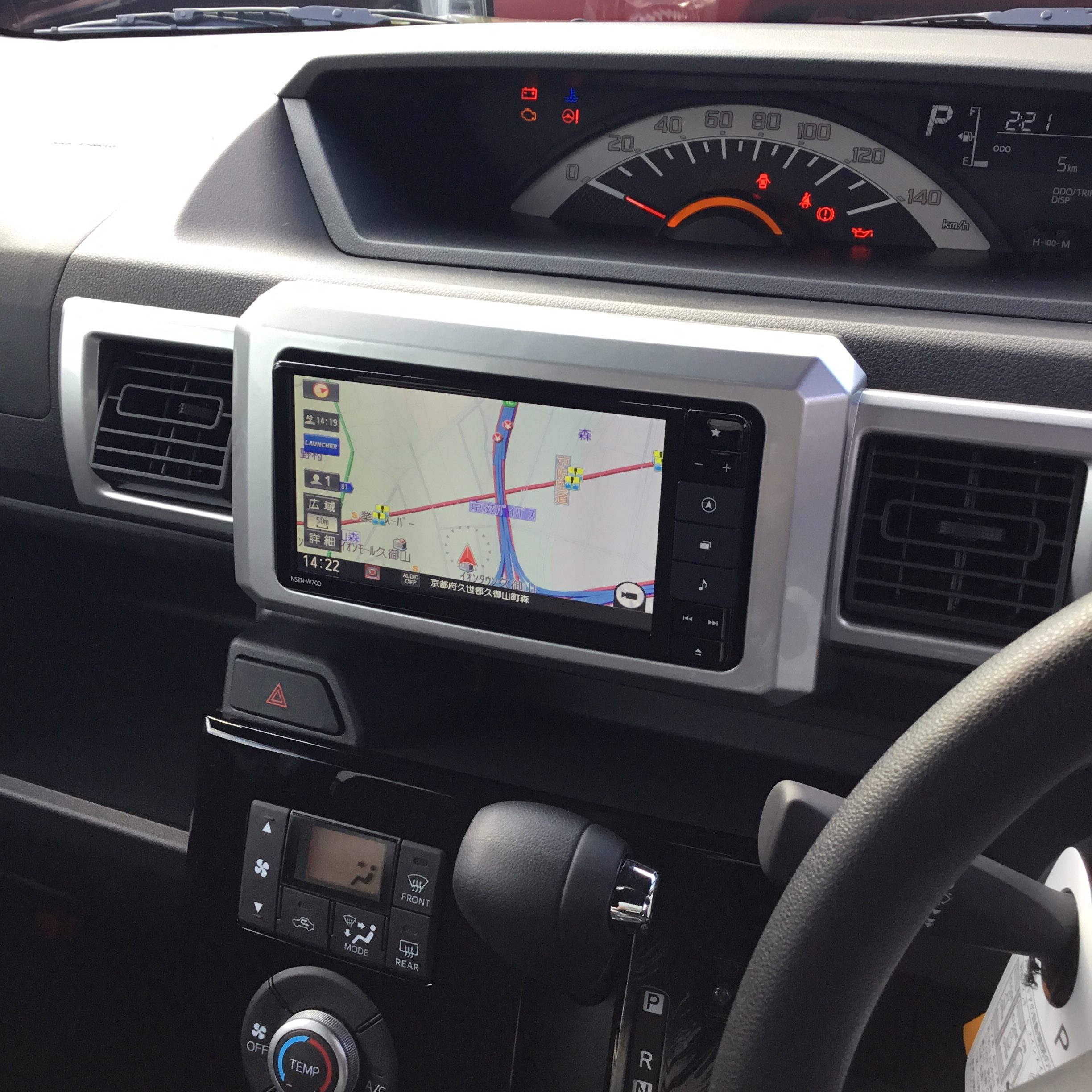 カーナビご紹介します!!