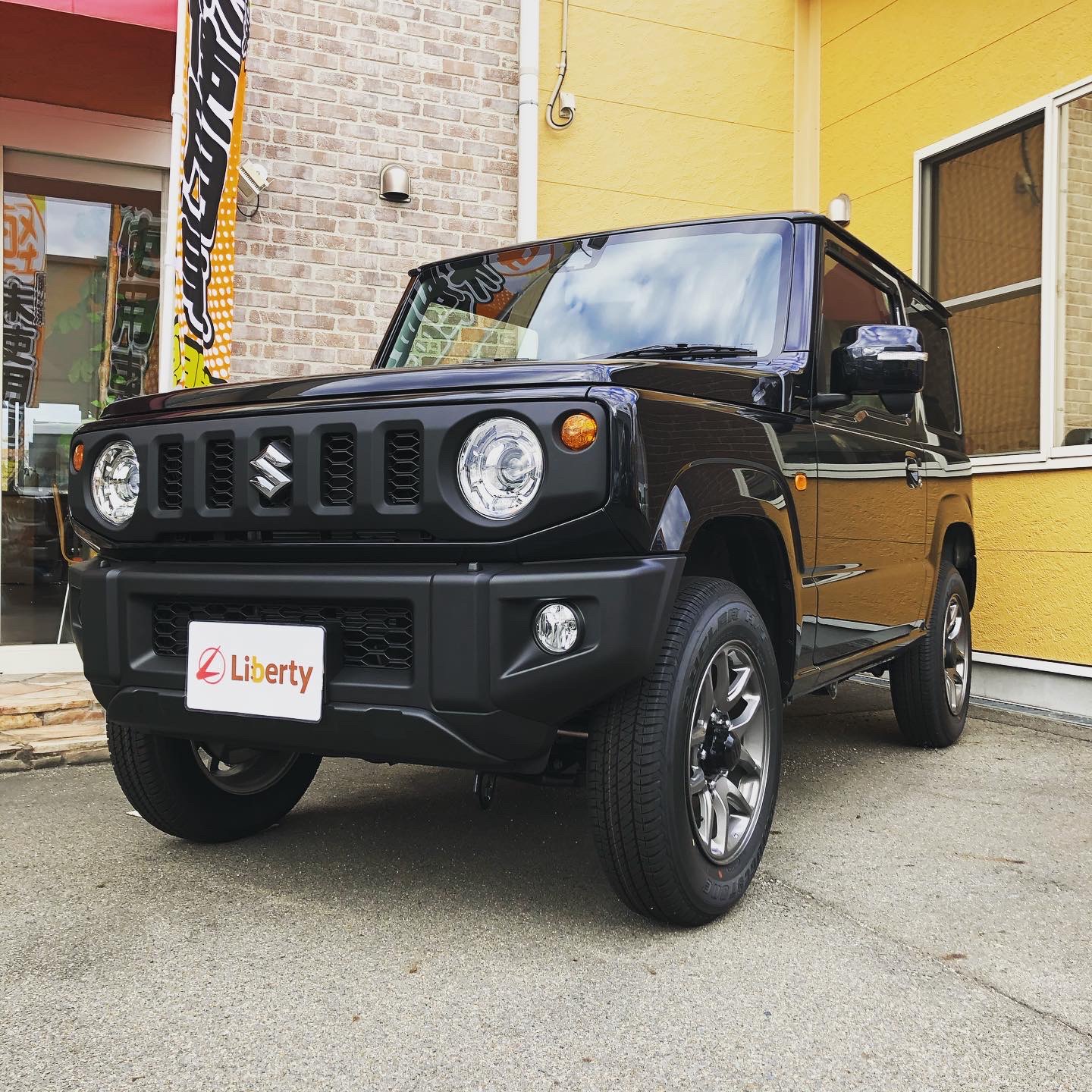 ジムニー販売中!!