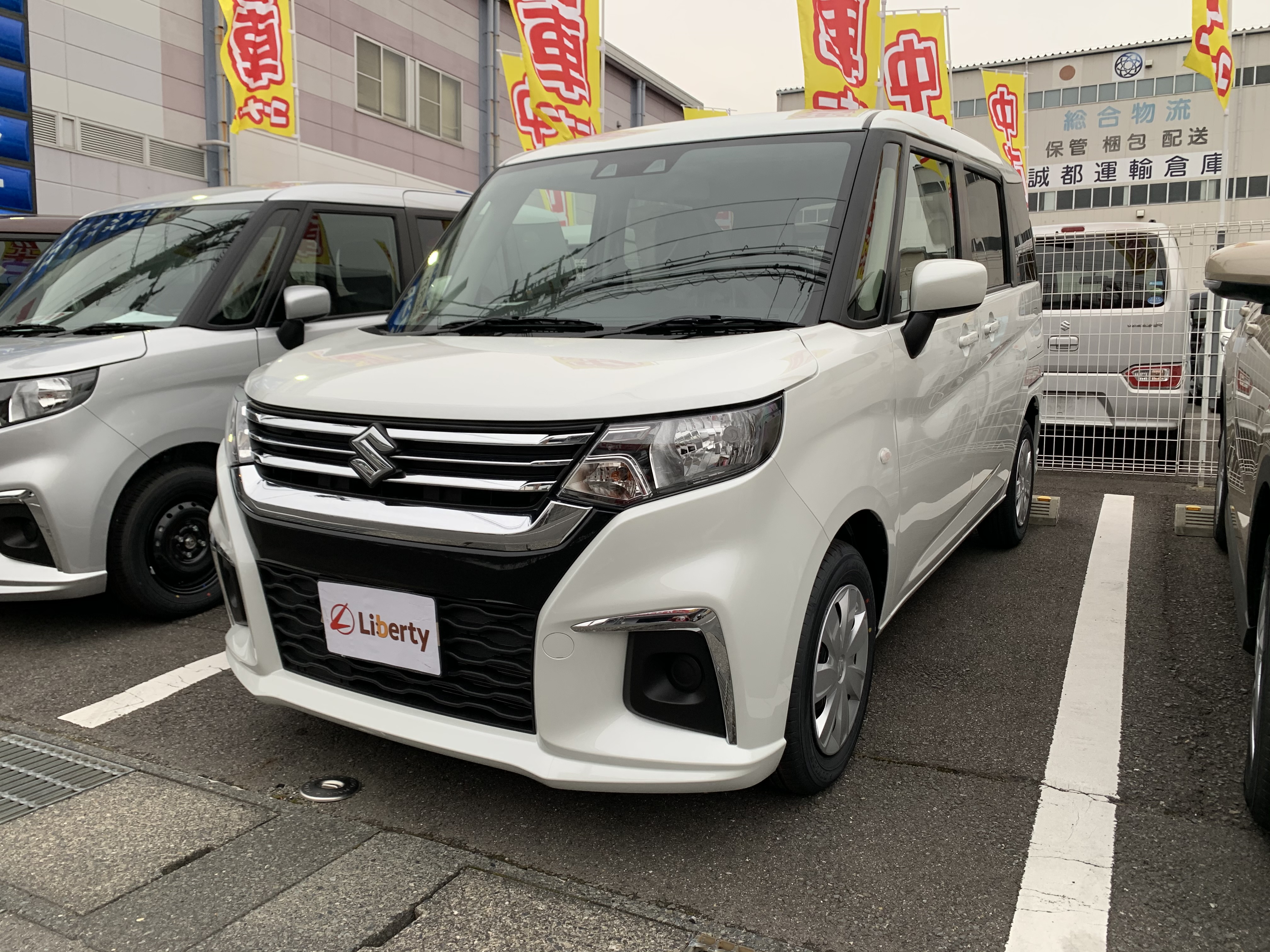 新型ソリオ旧型ソリオ比較してみた!!京都滋賀大阪で普通車買うなら軽未使用車専門店リバティで!!