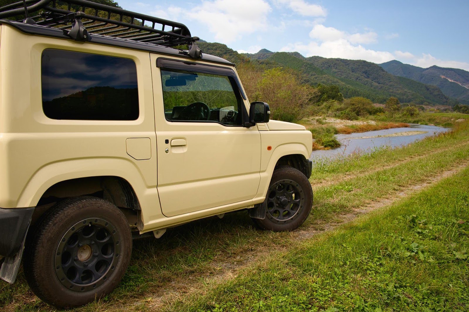 軽SUVの特徴とは？選び方のポイントやおすすめ車種も紹介