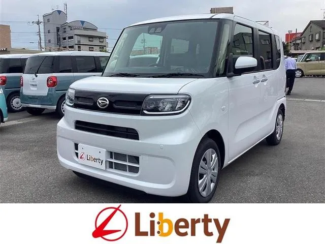 ダイハツ タントの車両画像