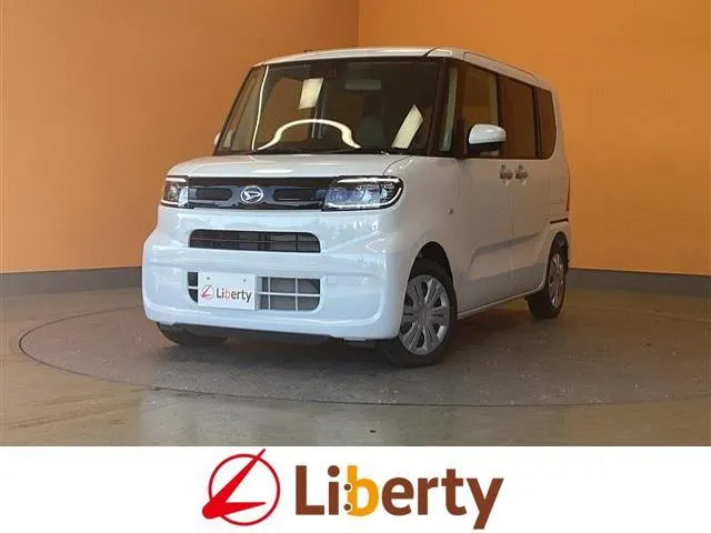 2024年式タントのフロントビュー