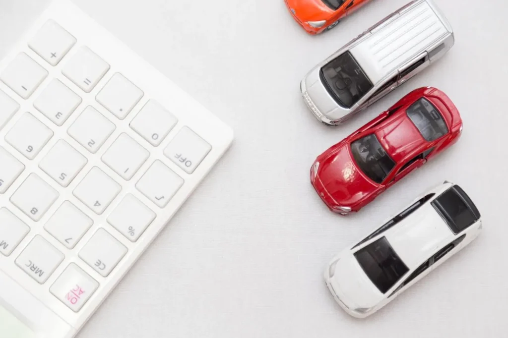 ミニカーと電卓