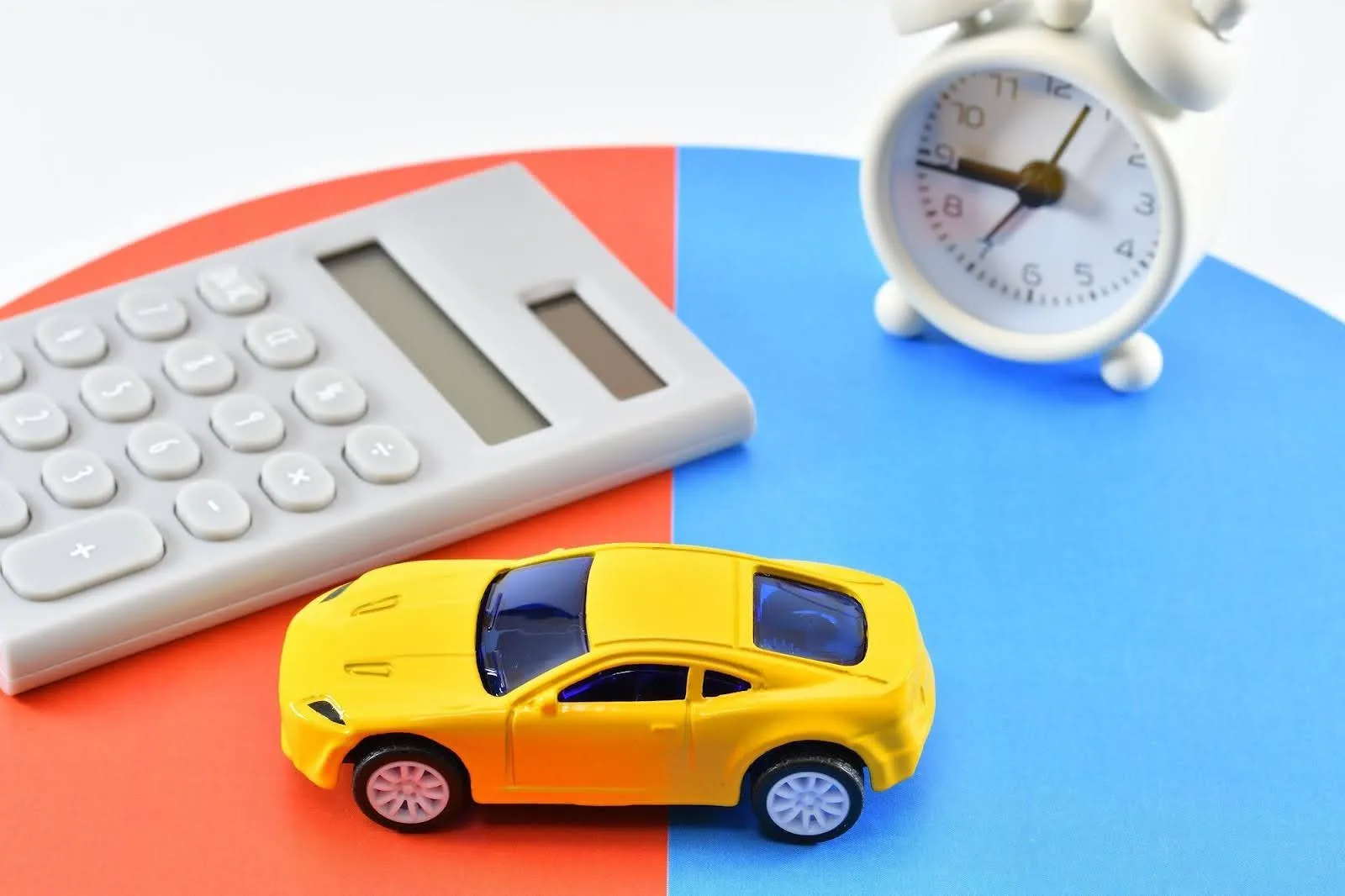 5年後に車を乗り換えるなら残価設定ローンが向いている?乗り換える方法や注意点を解説