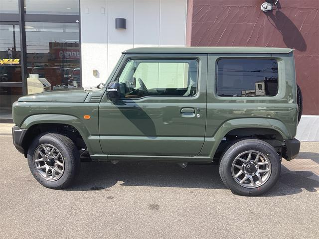 スズキ ジムニーのサイドビュー