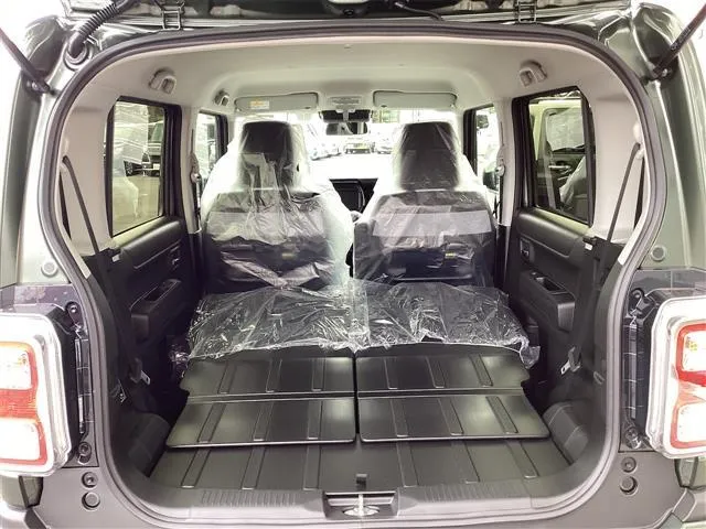 2025年式ハスラーの荷室