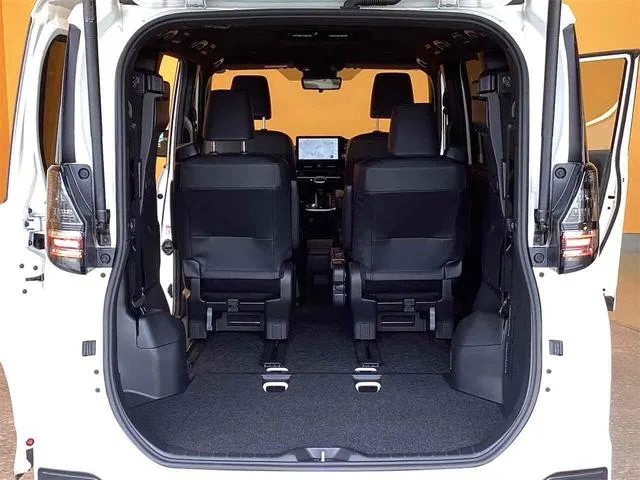 ヴォクシーは多彩なシートアレンジに対応している