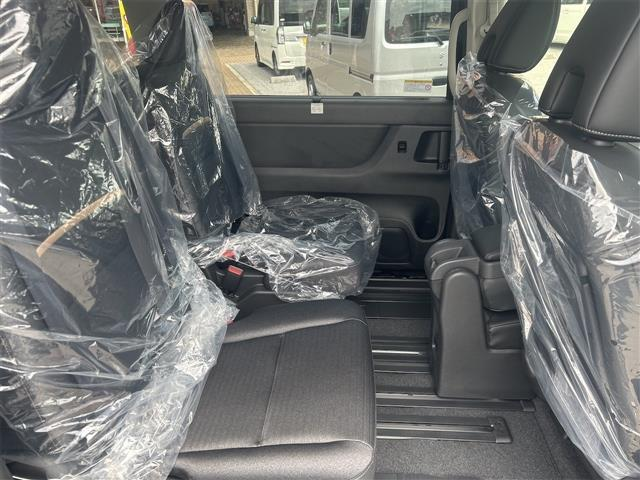 2025年式セレナの2列目シート