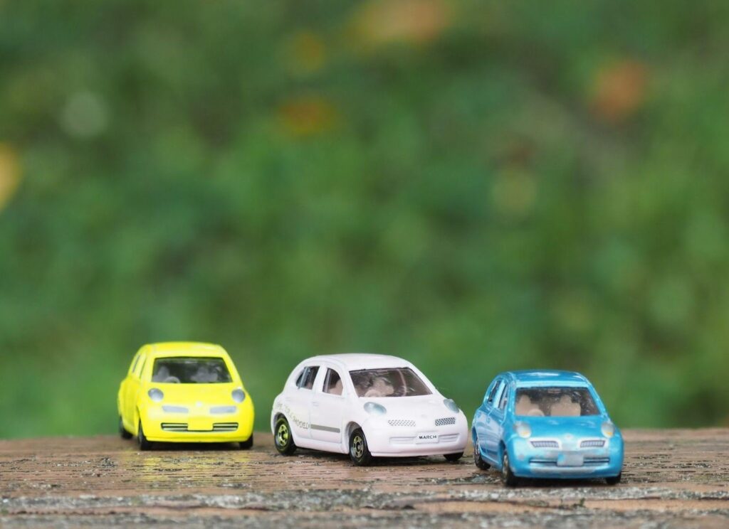 3つのミニカー