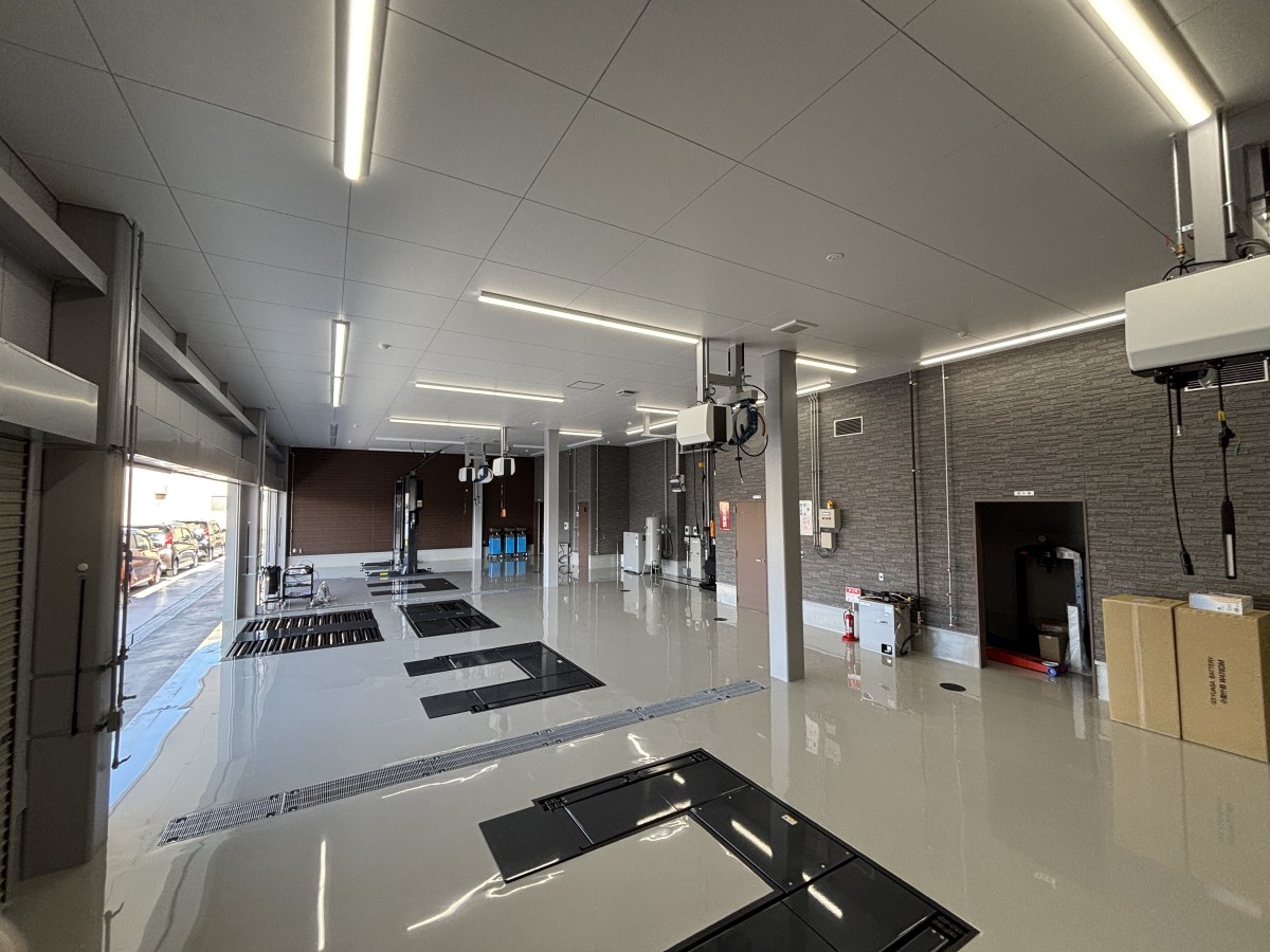 リバティ鯖江店 11/15（土）グランドオープン 3枚目